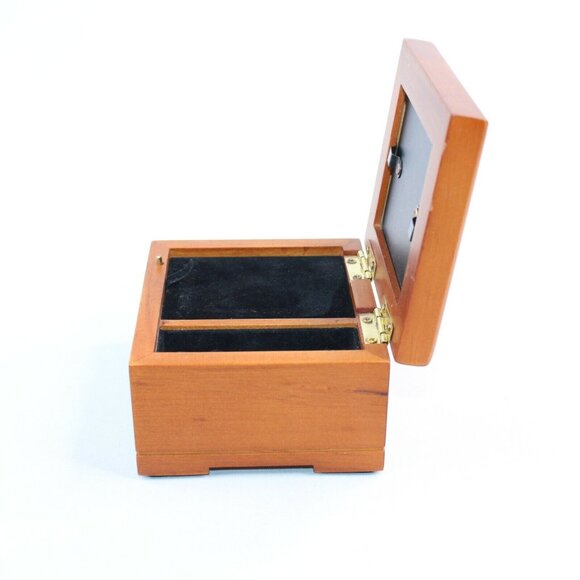 Wooden Hinged Music Box Song Memory Picture Frame Ring Holder 4.25" Square - Picture 7 of 10